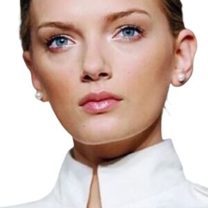 Freshwater pearl stud earrings sterling 925